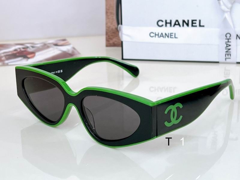 Chanel Sunglasses 1547